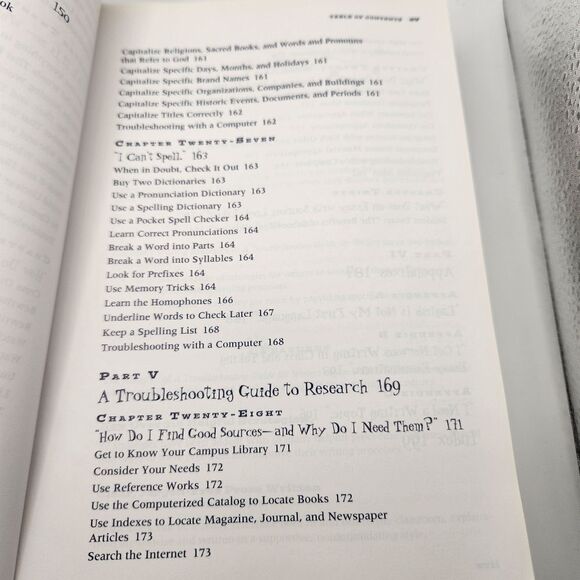 A Writer's Reference Sixth Edition and Troubleshooting Guide For Writer's Bundle - Picture 11 of 11